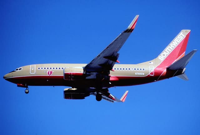 N748SW - Boeing