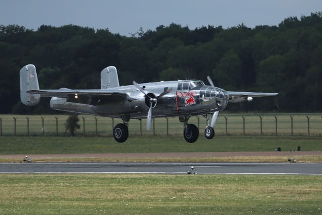  - Twin-engine aircraft
