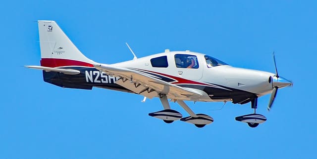 N25HE - Cessna