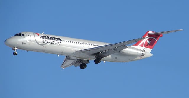 N759NW - Douglas