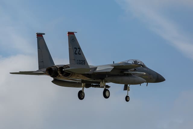  - Twin-engine aircraft