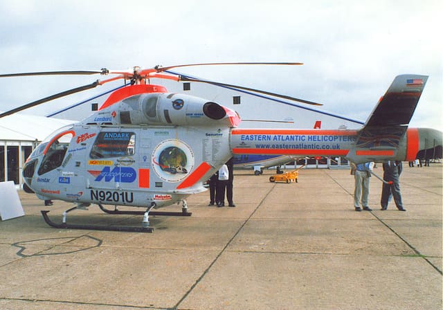 N9201U - Helicopter