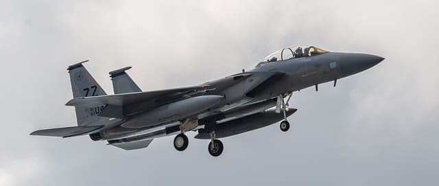  - Twin-engine aircraft