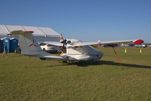 N324MN - Aircraft
