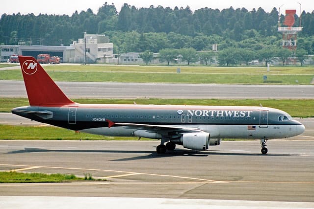 N340NW - Airbus