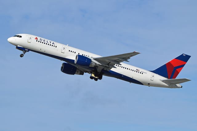 N750AT - Boeing