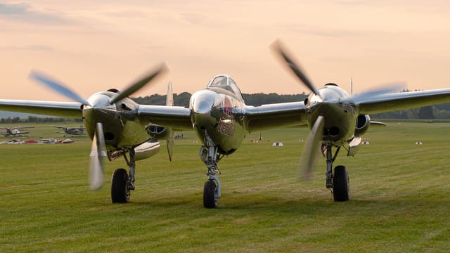 N25Y - Lockheed