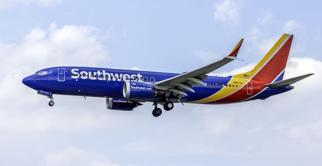 N8712L - Boeing