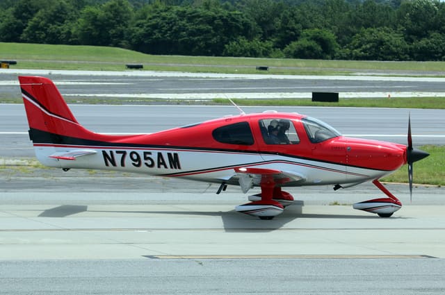 N795AM - Cirrus