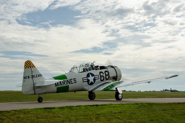 N4983N - Aircraft