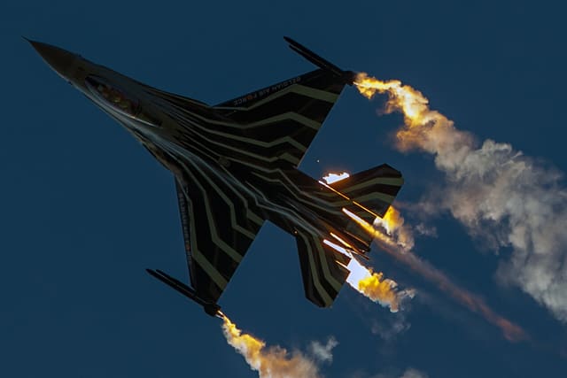  - Aircraft