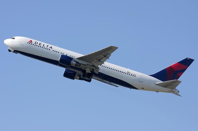 N1201P - Boeing