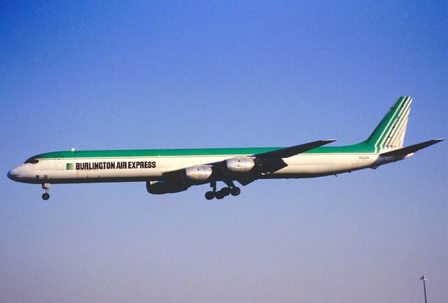 N824BX - Boeing