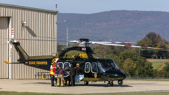 N384MD - Helicopter