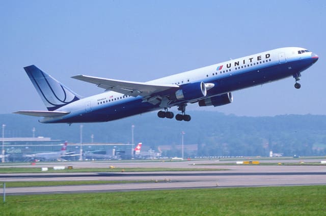 N646UA - Boeing