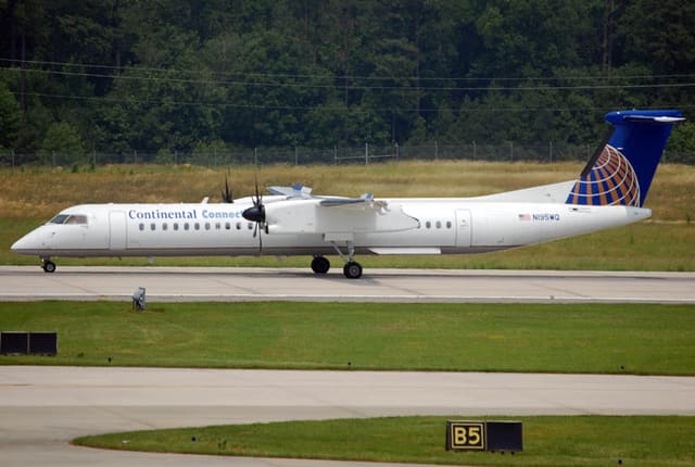 N195WQ - Bombardier