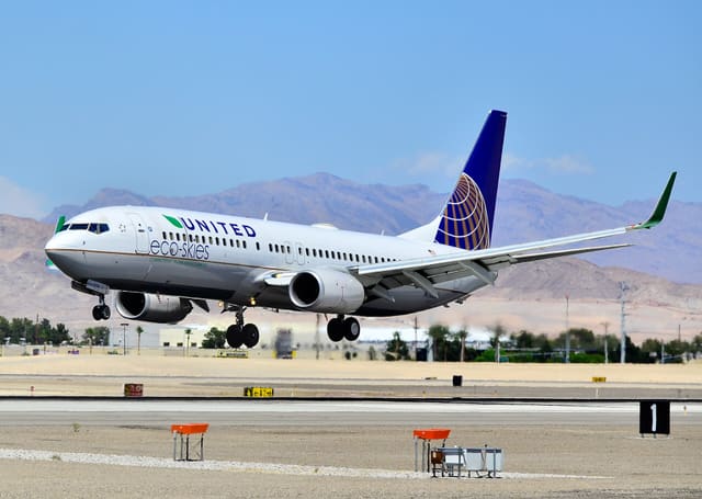 N76516 - Boeing