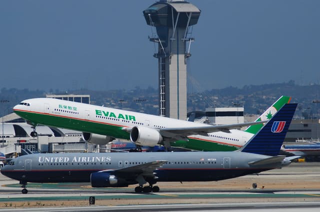 N673UA - Boeing