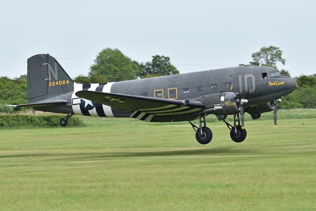 N74589 - Aircraft