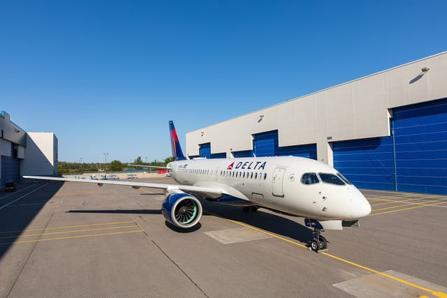 N101DU - Airbus