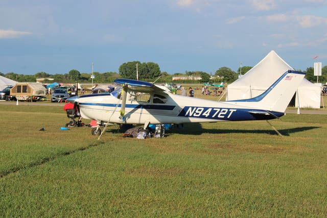 N9472T - Cessna