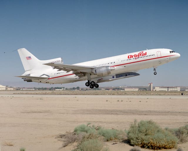 N140SC - Aircraft