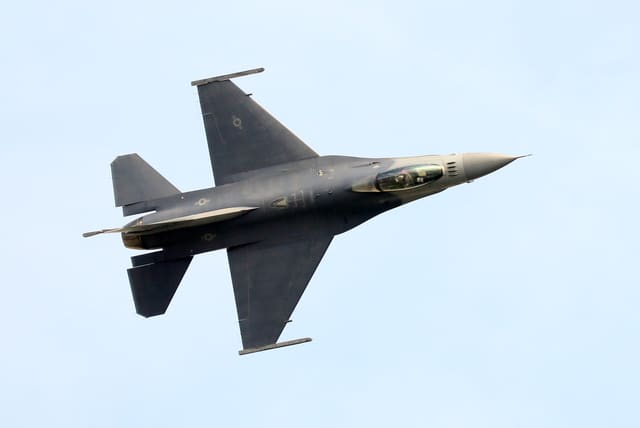  - Single-engine aircraft