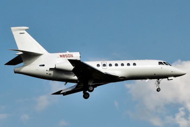 N85DN - Business jet
