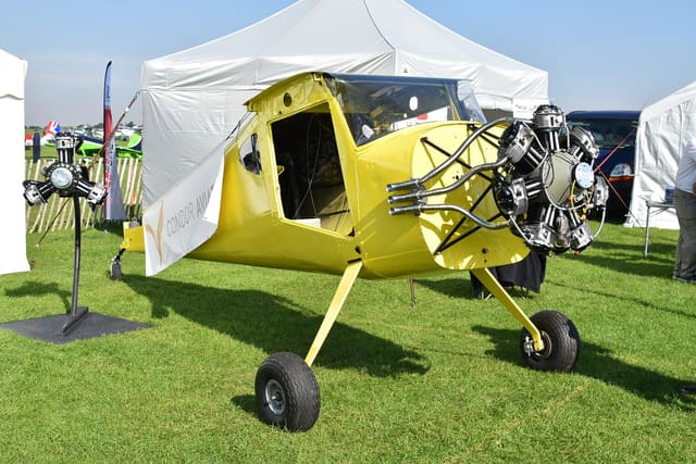 N77072 - Aircraft