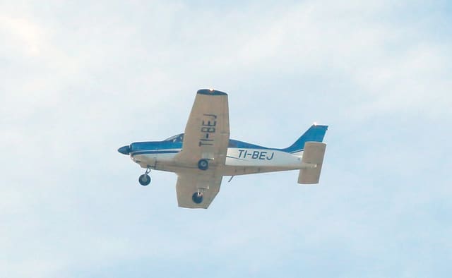 TI-BEJ - Single-engine aircraft