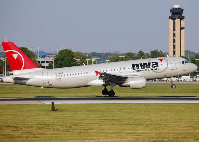 N348NW - Airbus