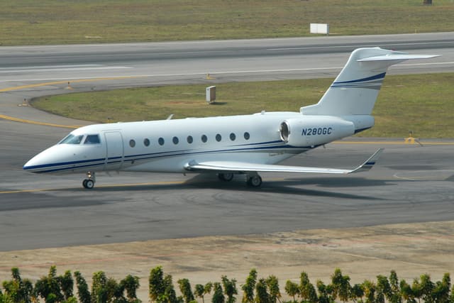 N280GC - Business jet