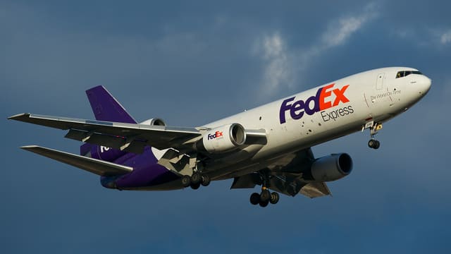 N396FE - Douglas