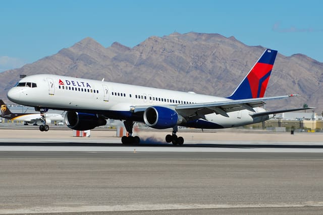 N684DA - Boeing