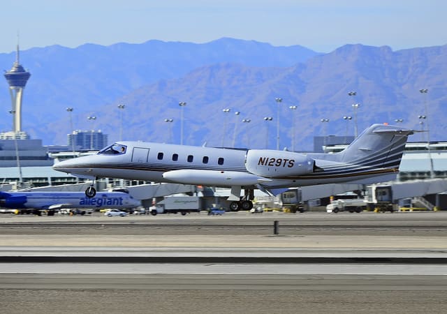 N129TS - Business jet