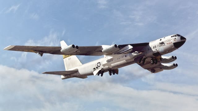  - Aircraft