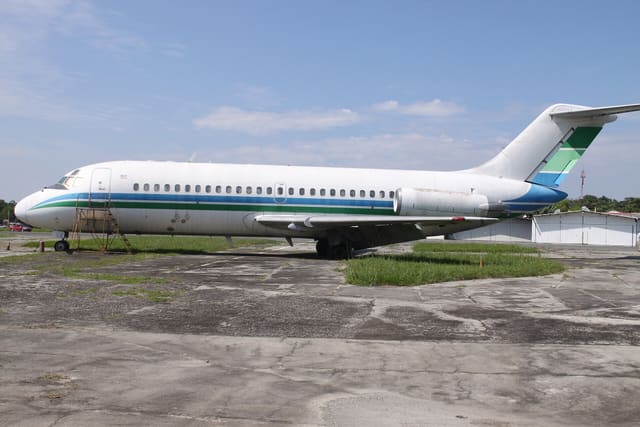N813TL - Douglas