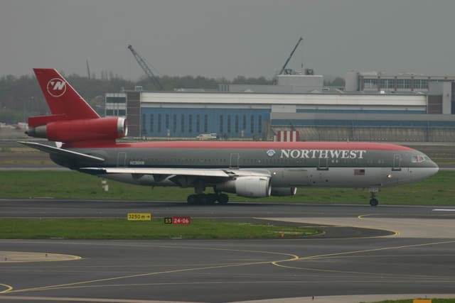 N236NW - Aircraft