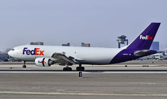 N686FE - Airbus
