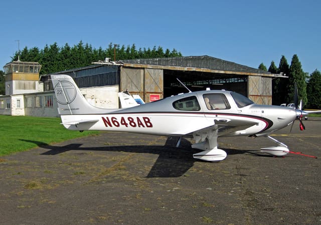 N648AB - Cirrus