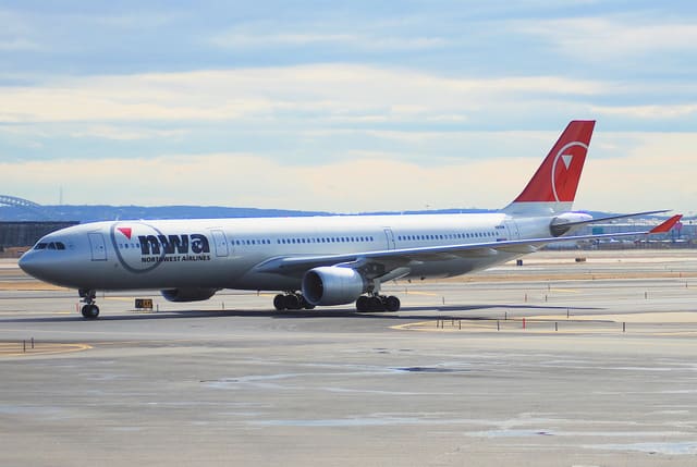 N811NW - Airbus