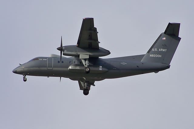 N8200H - De Havilland