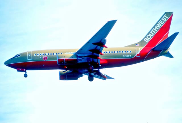 N765SW - Boeing