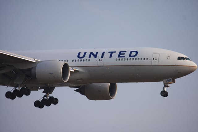 N78005 - Boeing
