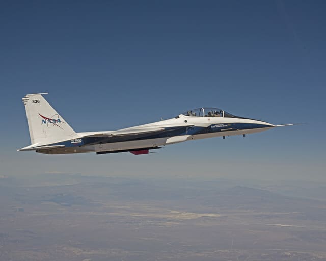 N836NA - Douglas