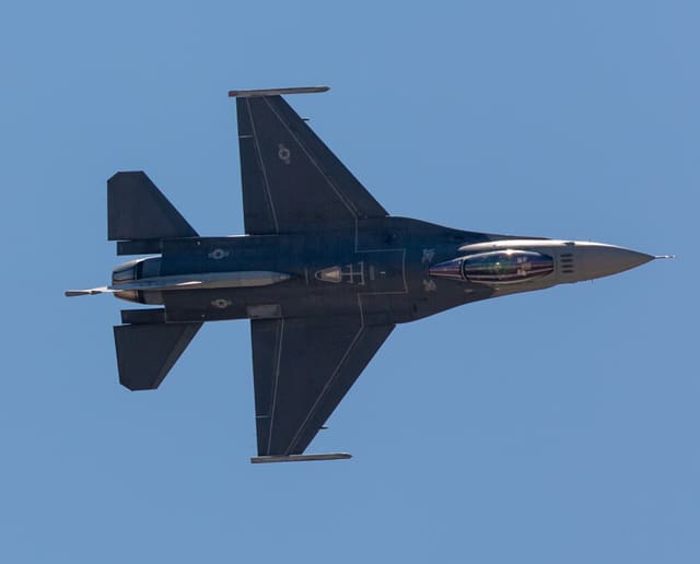  - Single-engine aircraft
