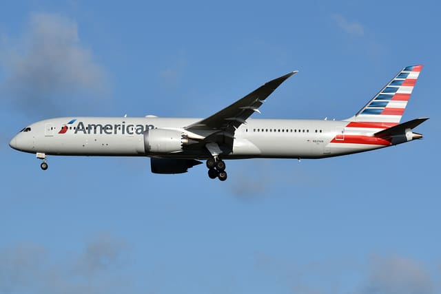 N829AN - Twin-engine aircraft