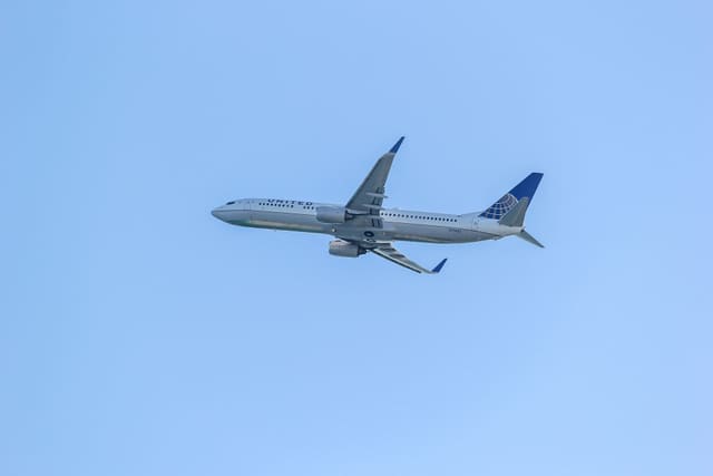 N79402 - Boeing