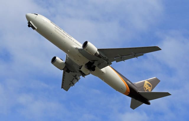 N301UP - Twin-engine aircraft
