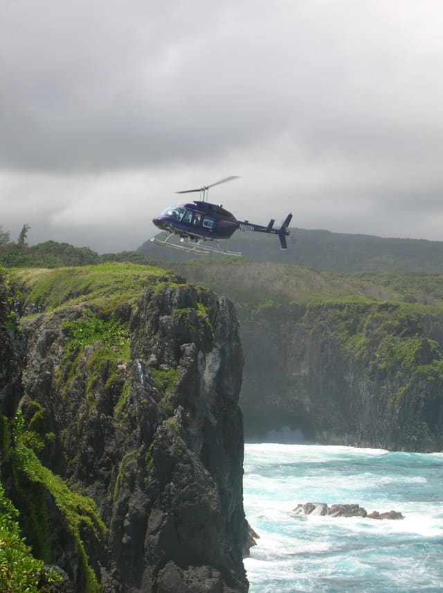 N6651H - Helicopter